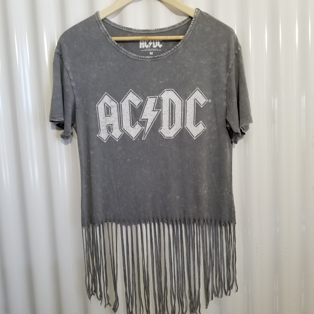 ACZDC   gray fringe  t shirt size m